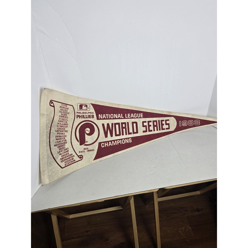 Vintage Philadelphia Phillies 1983 World Series Player Names Pennant 30"